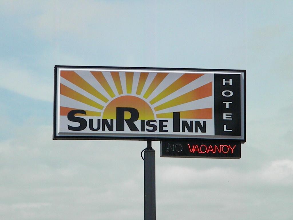 Sunrise Inn Hotel Mondovi エクステリア 写真